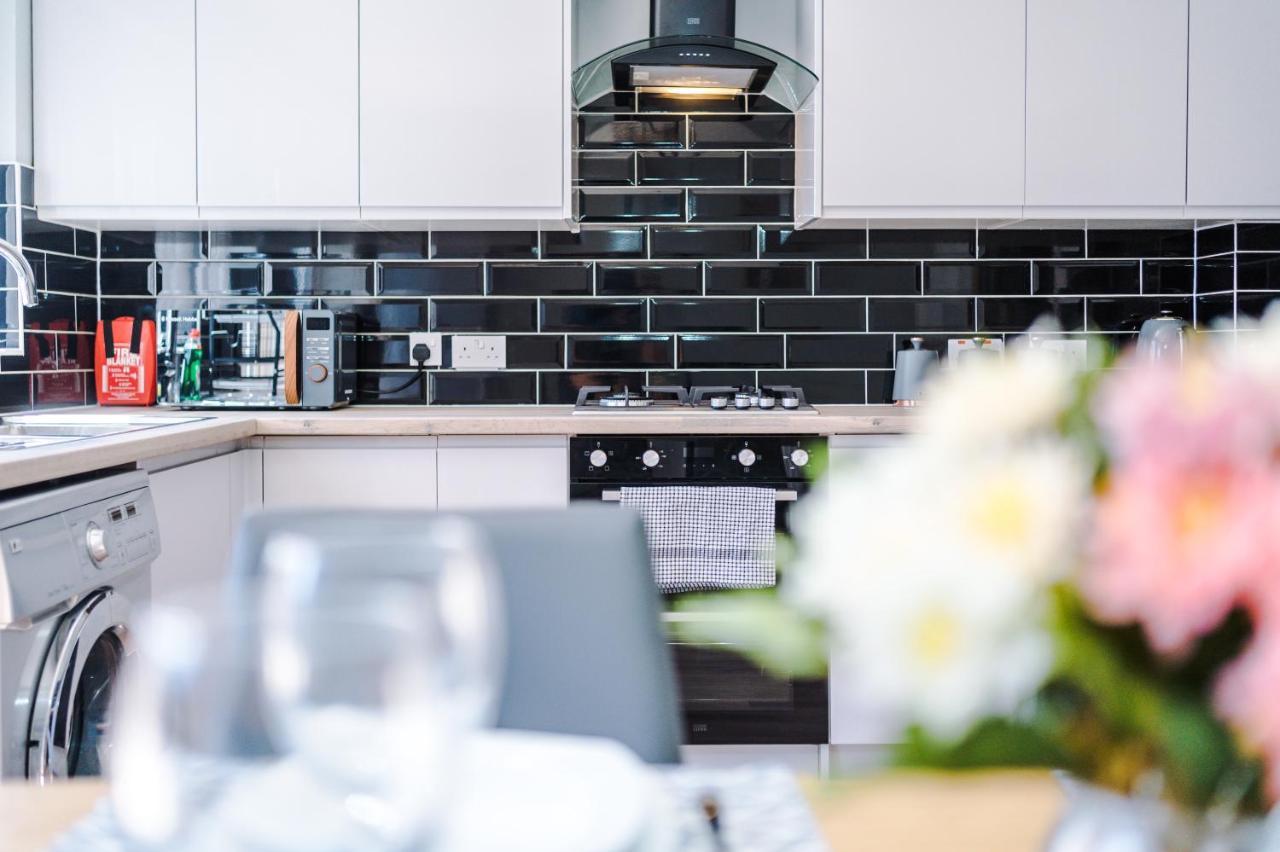 Stylish 4 Bedroom Home Close To Manchester City Centre Kültér fotó